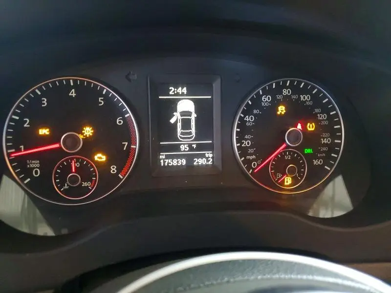 2014 VOLKSWAGEN JETTA GLI  