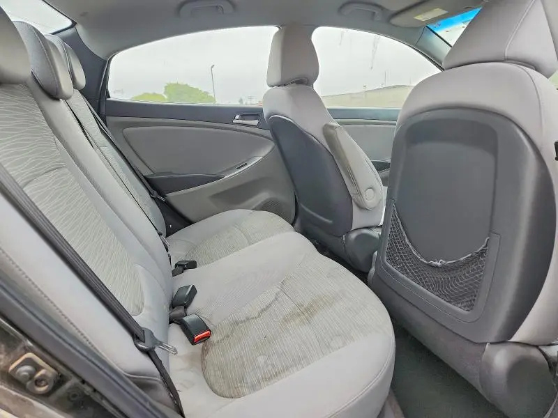 2015 HYUNDAI ACCENT GLS  