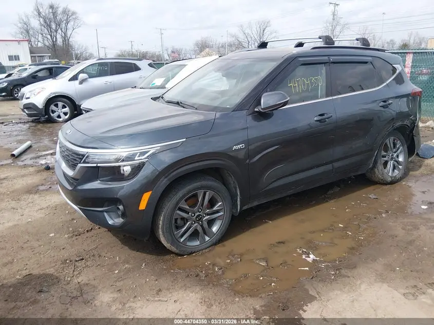 2021 KIA SELTOS S