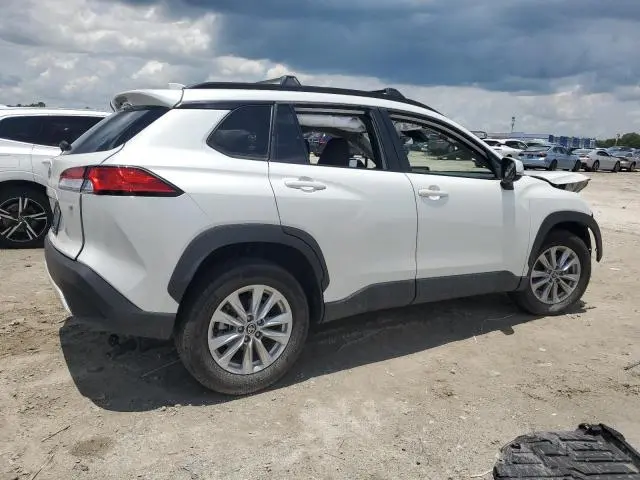 2022 TOYOTA COROLLA CROSS LE  