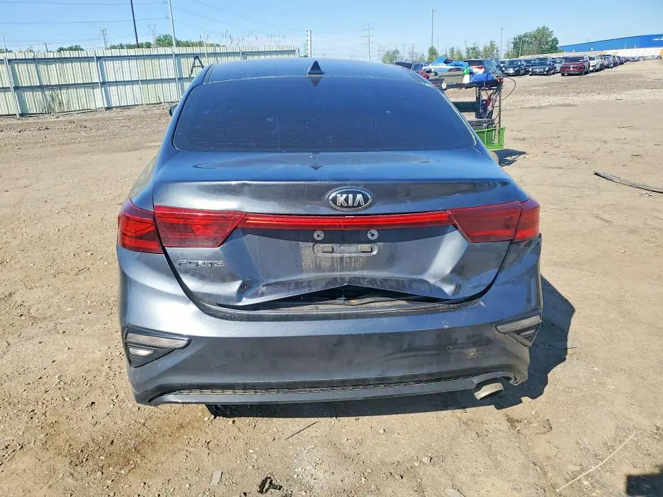 2021 KIA FORTE LXS  