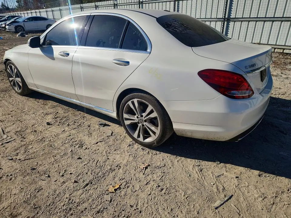 2018 MERCEDES-BENZ C 300  
