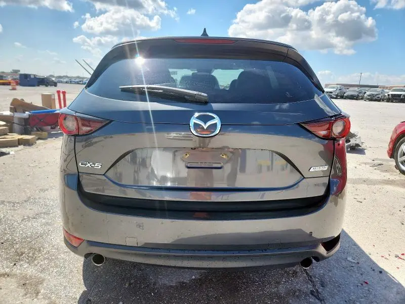 2017 MAZDA CX-5 TOURING  