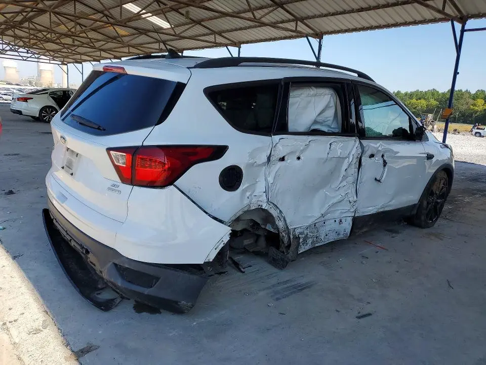 2019 FORD ESCAPE SE  