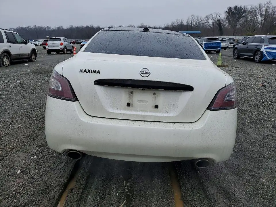 2013 NISSAN MAXIMA S  