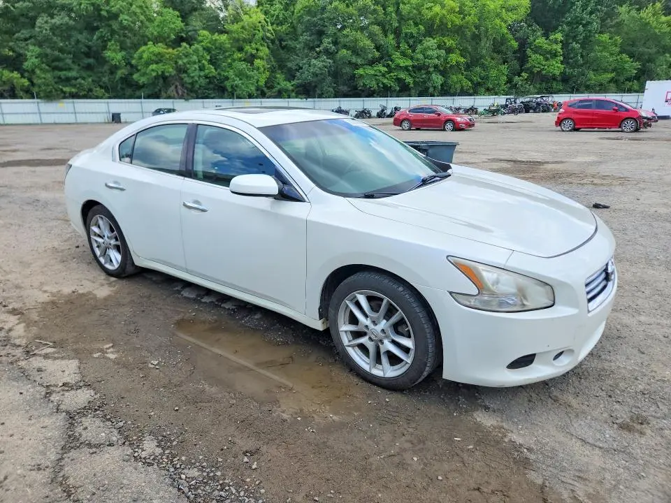 2013 NISSAN MAXIMA 3.5 S  