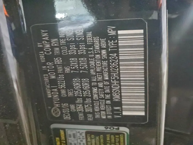 2017 HYUNDAI SANTA FE SE  