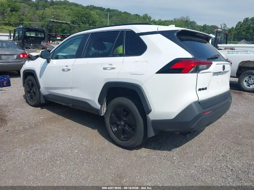 2021 TOYOTA RAV4 XLE