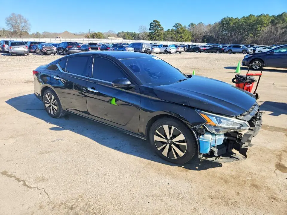 2019 NISSAN ALTIMA SL  