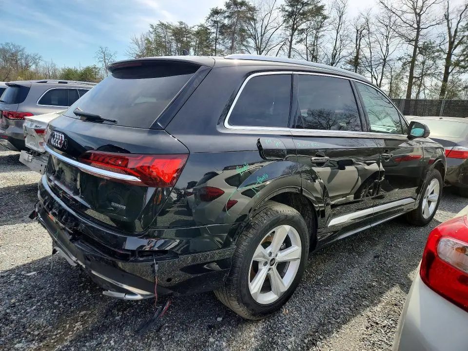 2024 AUDI Q7 PREMIUM  