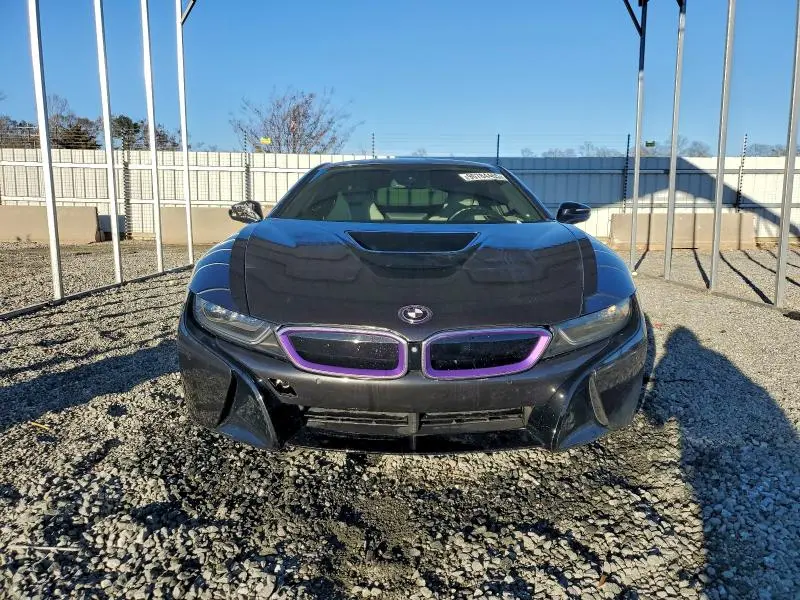2014 BMW I8   
