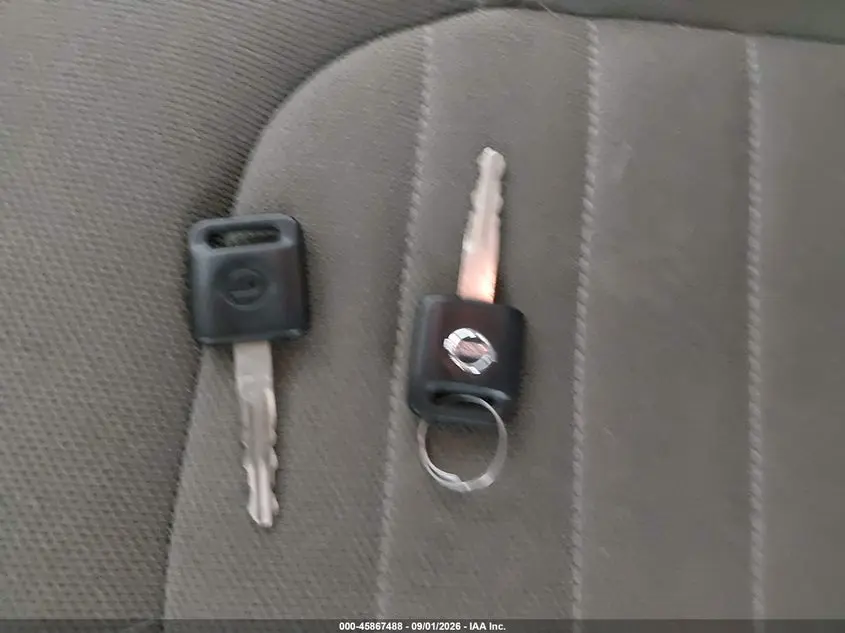 2014 NISSAN FRONTIER S