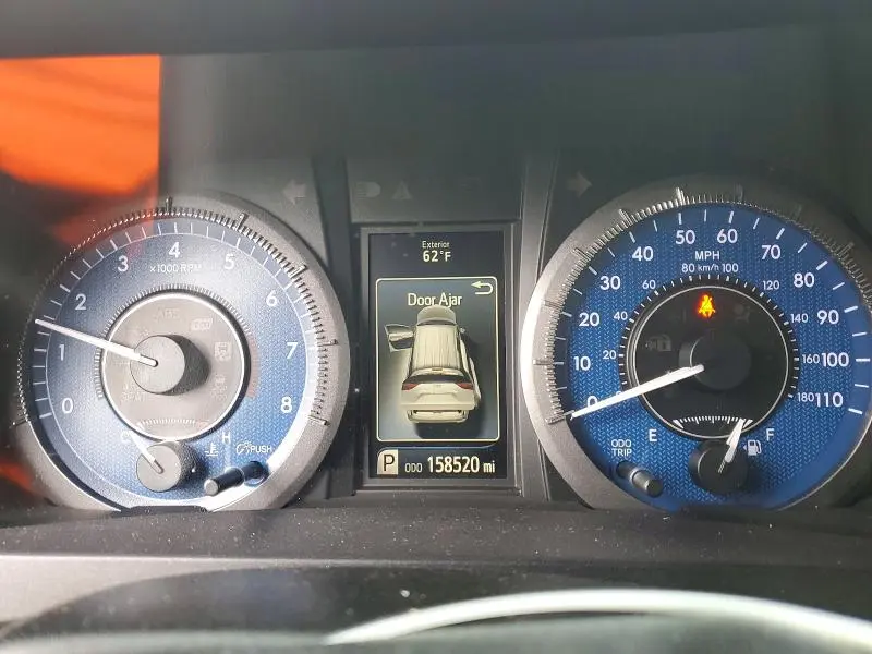 2016 TOYOTA SIENNA XLE 8-PASSENGER  