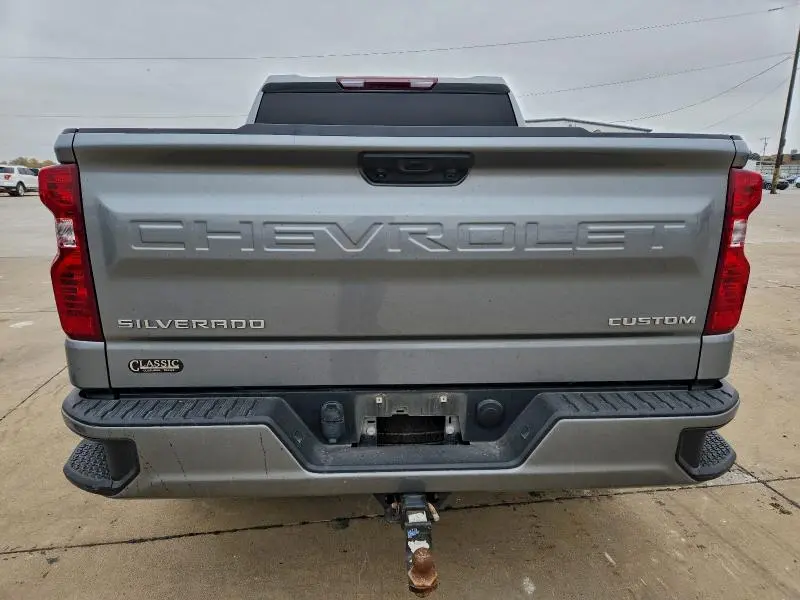 2024 CHEVROLET SILVERADO C1500 CUSTOM  