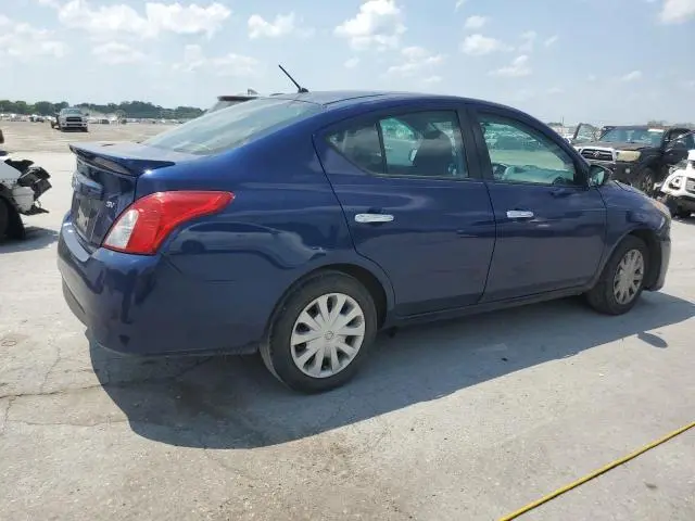 2019 NISSAN VERSA S  