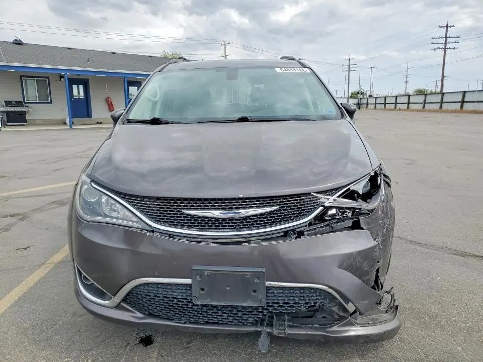 2017 CHRYSLER PACIFICA TOURING L  