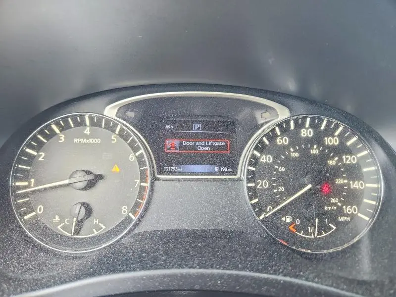 2017 NISSAN PATHFINDER SV  