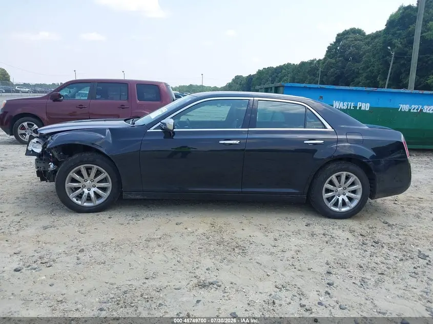 2012 CHRYSLER 300 LIMITED