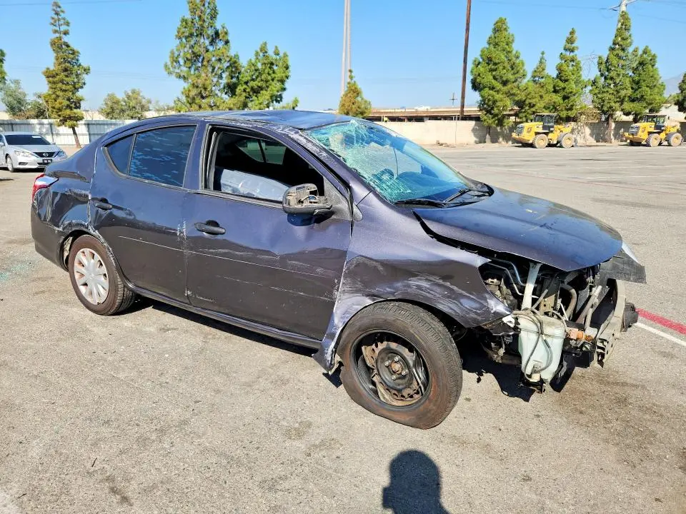 2015 NISSAN VERSA 1.6 S  