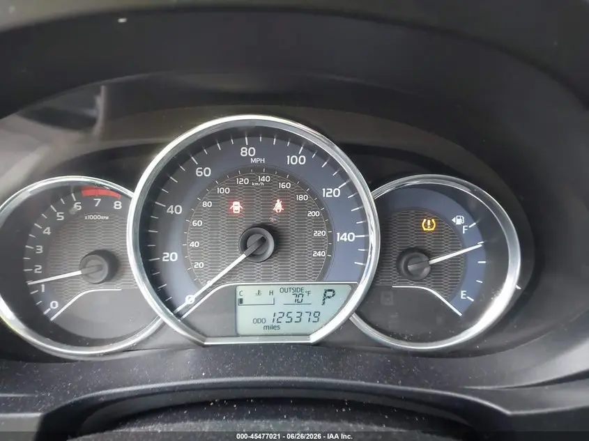 2015 TOYOTA COROLLA LE