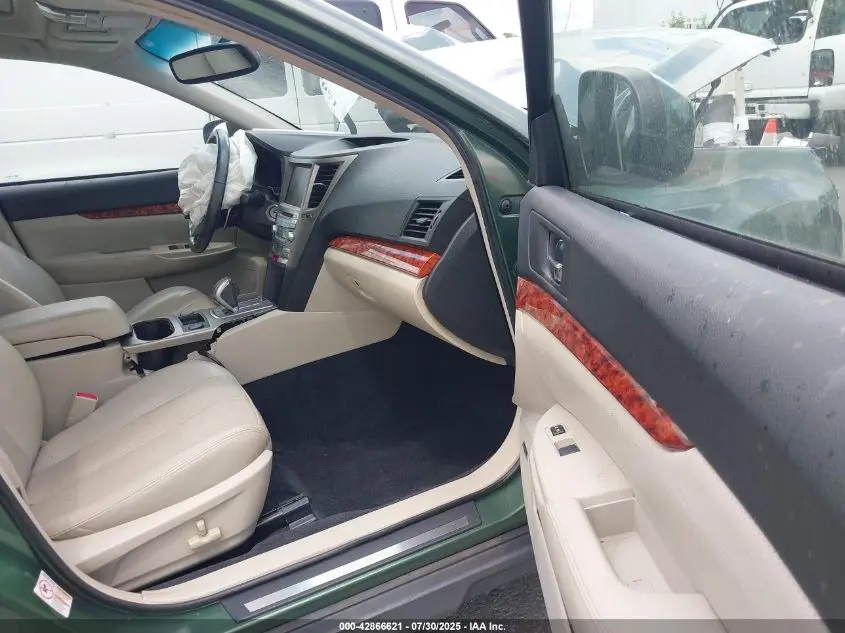 2011 SUBARU OUTBACK 2.5I LIMITED