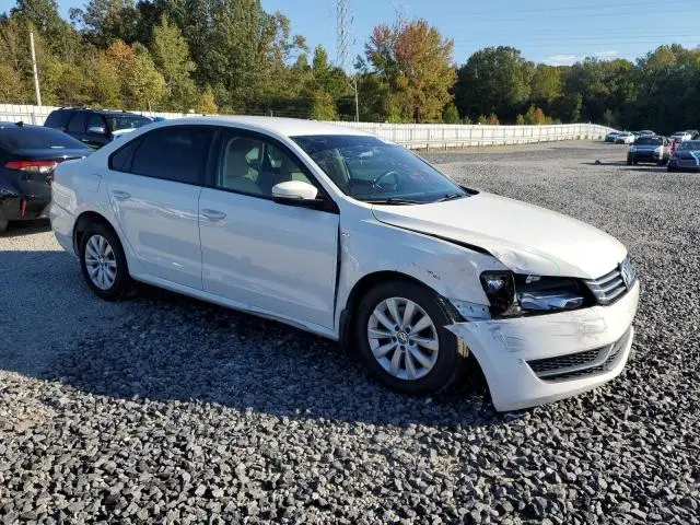 2013 VOLKSWAGEN PASSAT S  