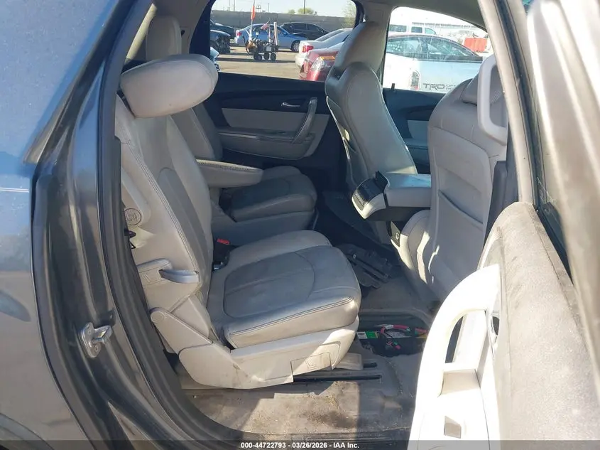 2011 GMC ACADIA SLT-1