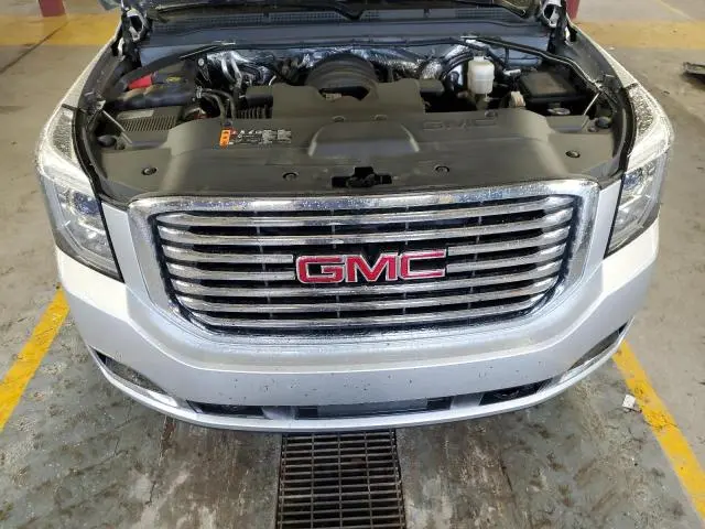 2017 GMC YUKON SLE