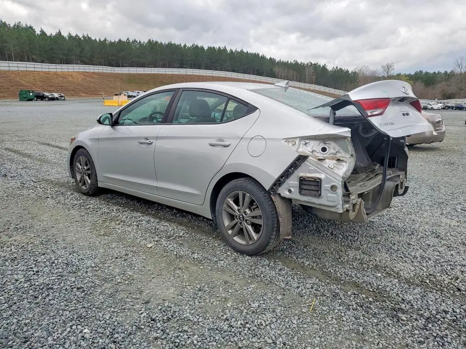 2018 HYUNDAI ELANTRA SEL  