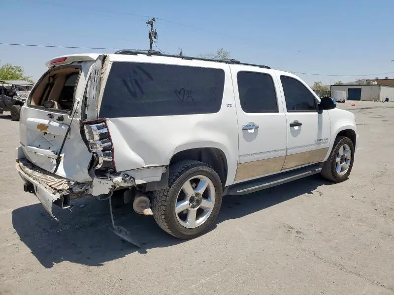 2013 CHEVROLET SUBURBAN C1500 LTZ  