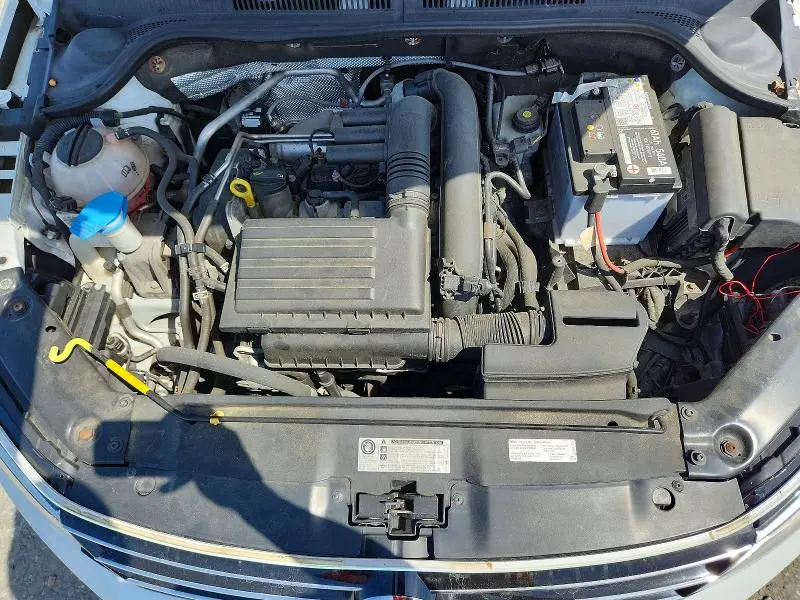 2017 VOLKSWAGEN JETTA SE  