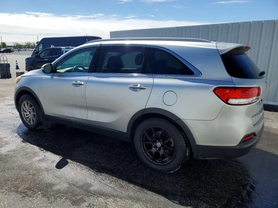 2016 KIA SORENTO LX  
