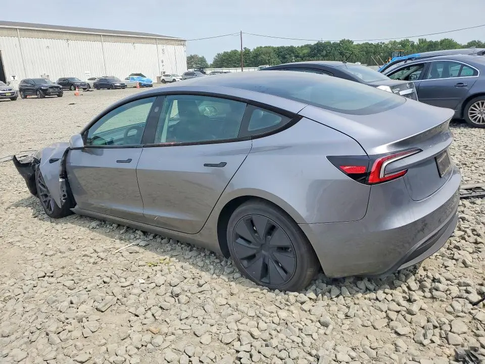 2025 TESLA MODEL 3   