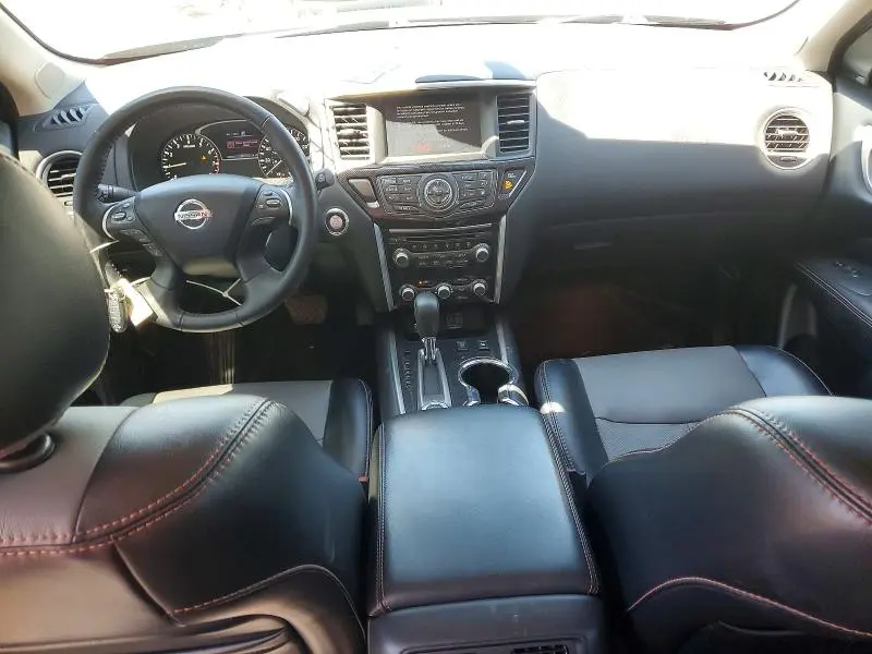 2020 NISSAN PATHFINDER SL  