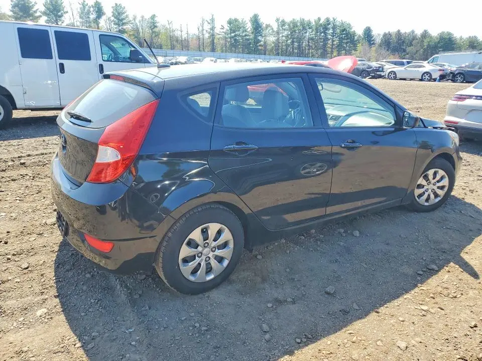 2015 HYUNDAI ACCENT GS  
