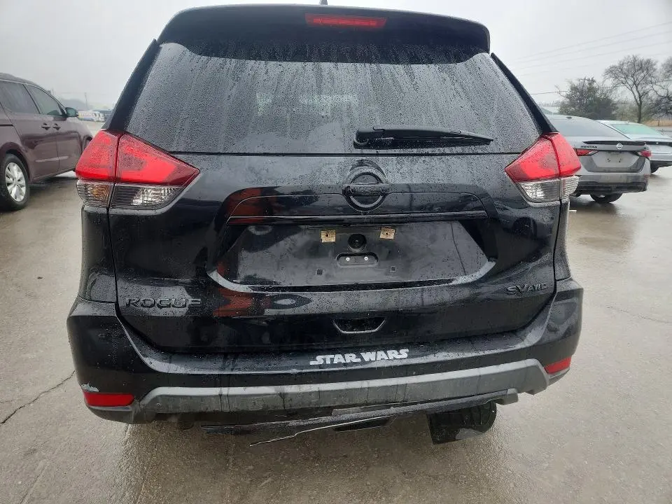 2017 NISSAN ROGUE SV  