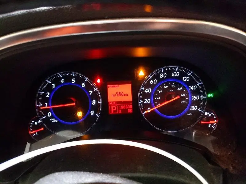2011 INFINITI FX35 BASE  