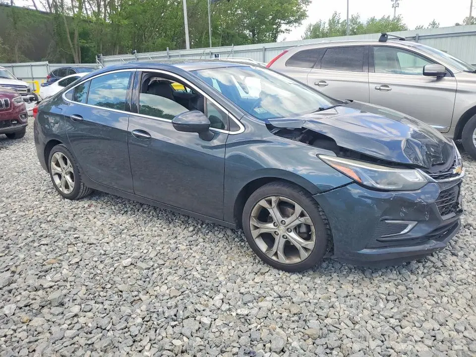 2018 CHEVROLET CRUZE PREMIER  