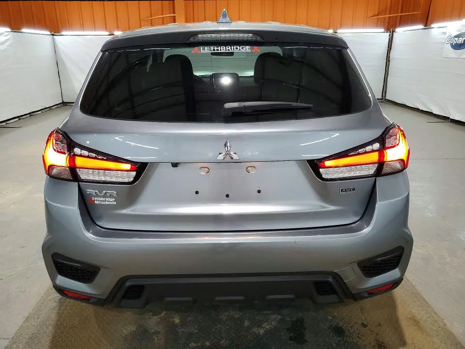 2024 MITSUBISHI RVR SE  