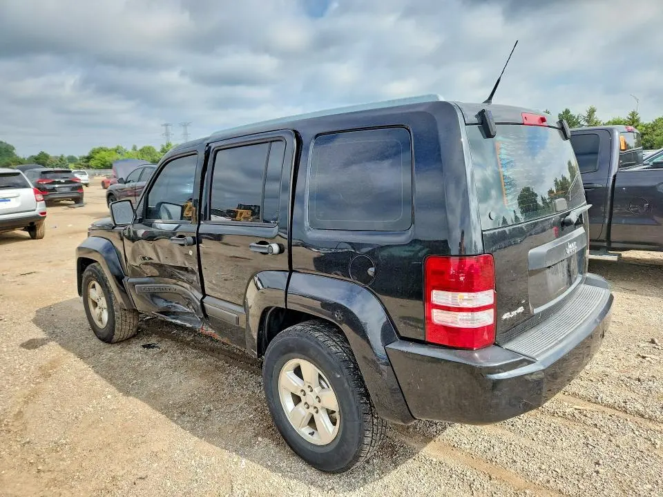 2011 JEEP LIBERTY SPORT  