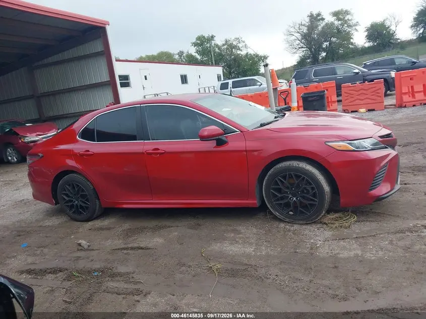 2019 TOYOTA CAMRY SE