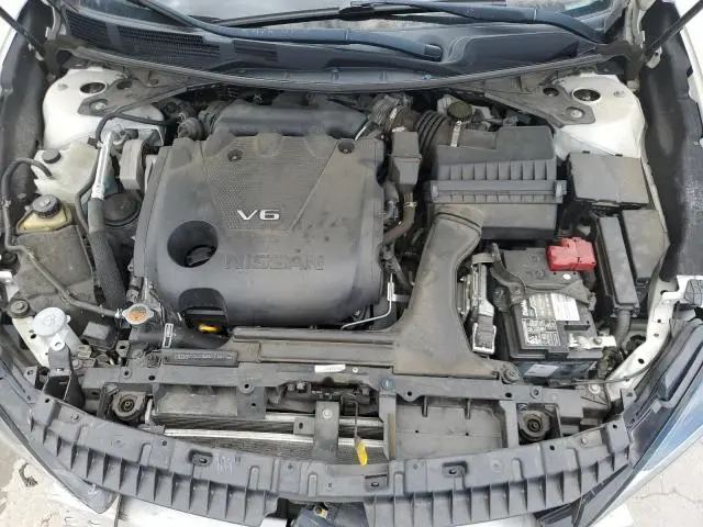 2019 NISSAN MAXIMA S  