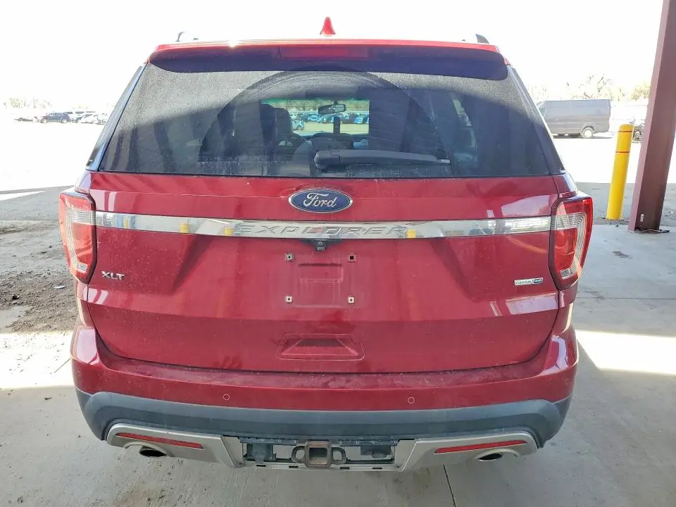2016 FORD EXPLORER XLT  