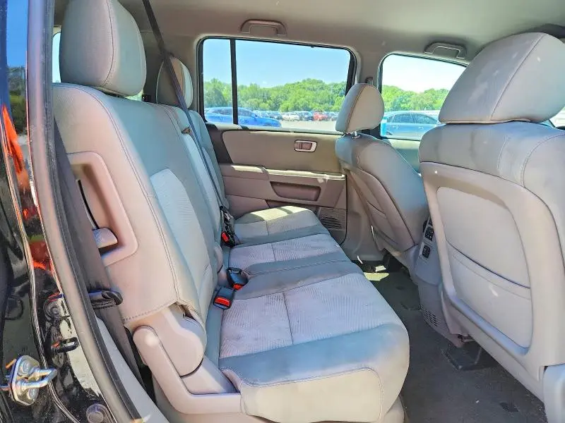 2015 HONDA PILOT LX  