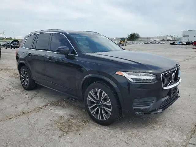 2020 VOLVO XC90 T6 MOMENTUM  
