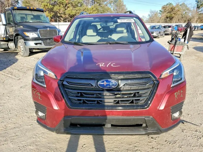 2024 SUBARU FORESTER PREMIUM  