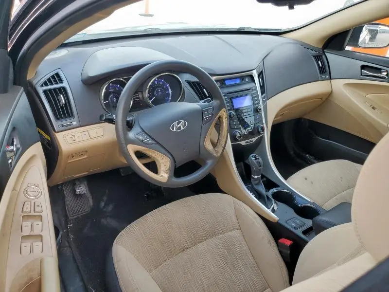 2013 HYUNDAI SONATA GLS  