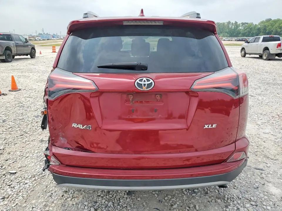 2018 TOYOTA RAV4 XLE  