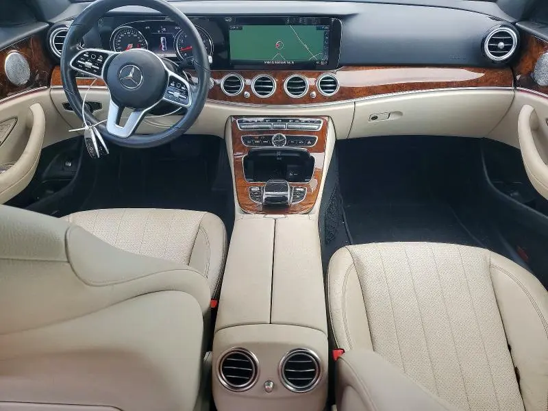 2019 MERCEDES-BENZ E 300 4MATIC  