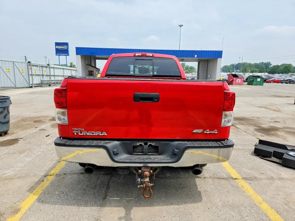 2011 TOYOTA TUNDRA DOUBLE CAB SR5  